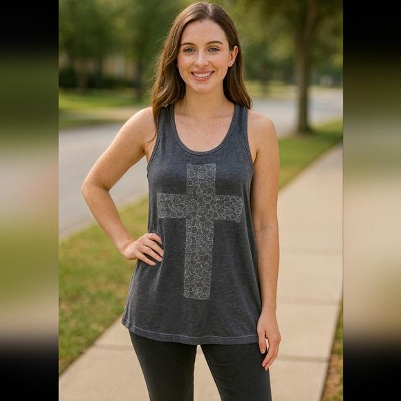 Maurices Charcoal Tank with Lace Detail-Size Medium - Picture 1 of 2